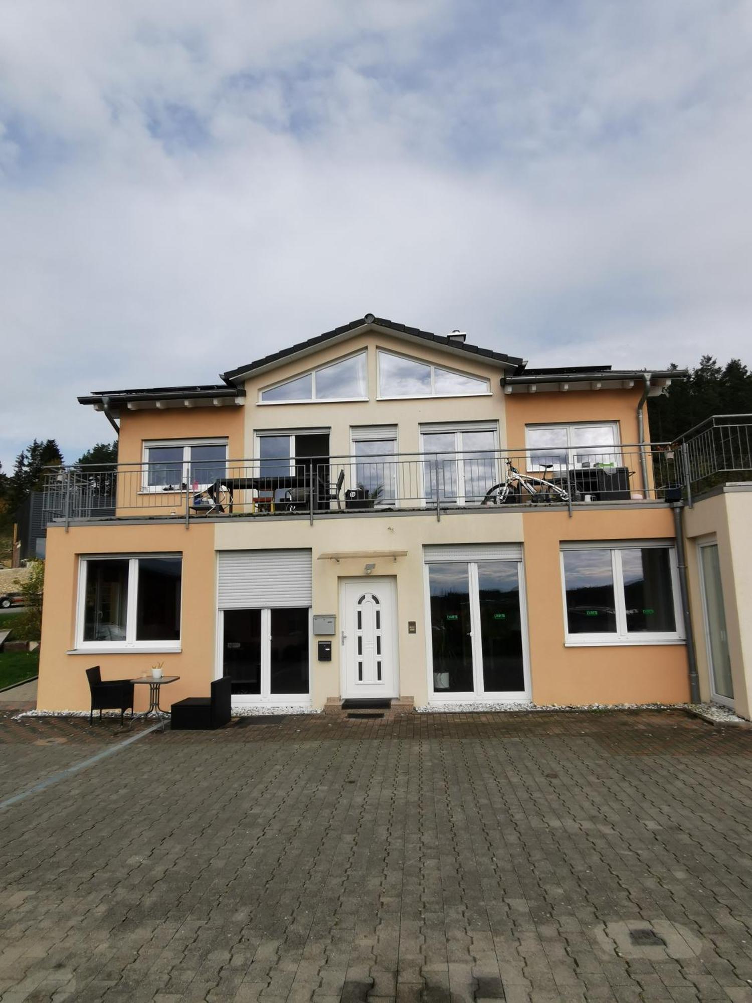 Haus Mit Schoener Aussicht Wg Мюнзинген Экстерьер фото